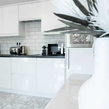 2-bedroom Pointe Croisette Peaceful Walk To The *
