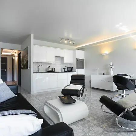 2-bedroom Pointe Croisette Peaceful Walk To The *
