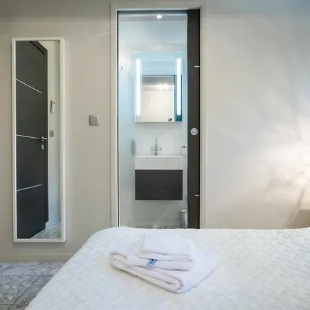 2-bedroom Pointe Croisette Peaceful Walk To The דירה